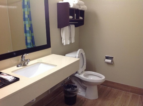 Executive Inn and Suites Jefferson image 6